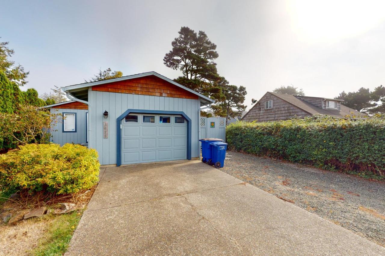 Coastal Calm Villa Lincoln City Exterior foto
